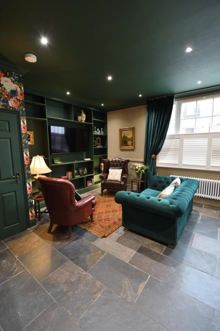 Samuels' A Duplex Apartment By Spires Accommodation In Lichfield City Centre Εξωτερικό φωτογραφία