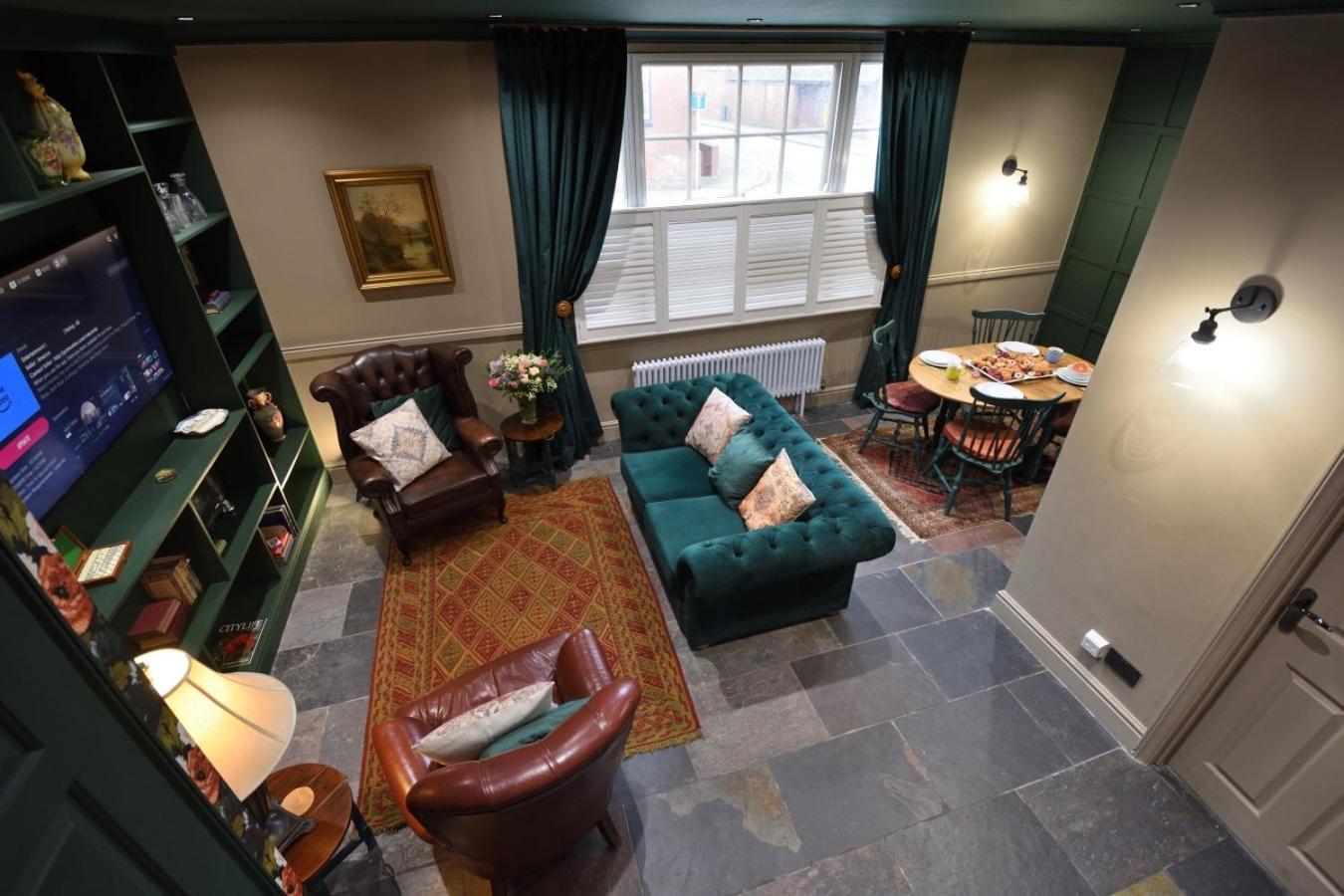 Samuels' A Duplex Apartment By Spires Accommodation In Lichfield City Centre Εξωτερικό φωτογραφία