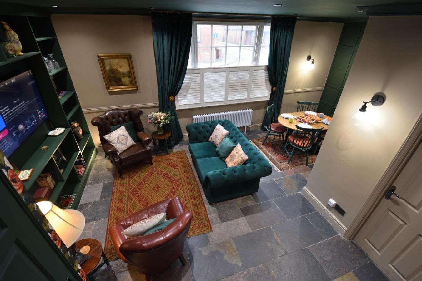 Samuels' A Duplex Apartment By Spires Accommodation In Lichfield City Centre Εξωτερικό φωτογραφία